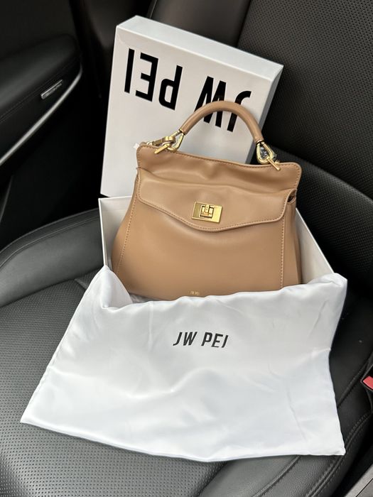 Сумка JW PEI Lucia Classic Top Handbag - Brown