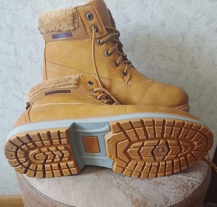 Женские ботинки демисезонные