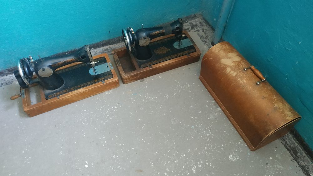продам машинка швейная