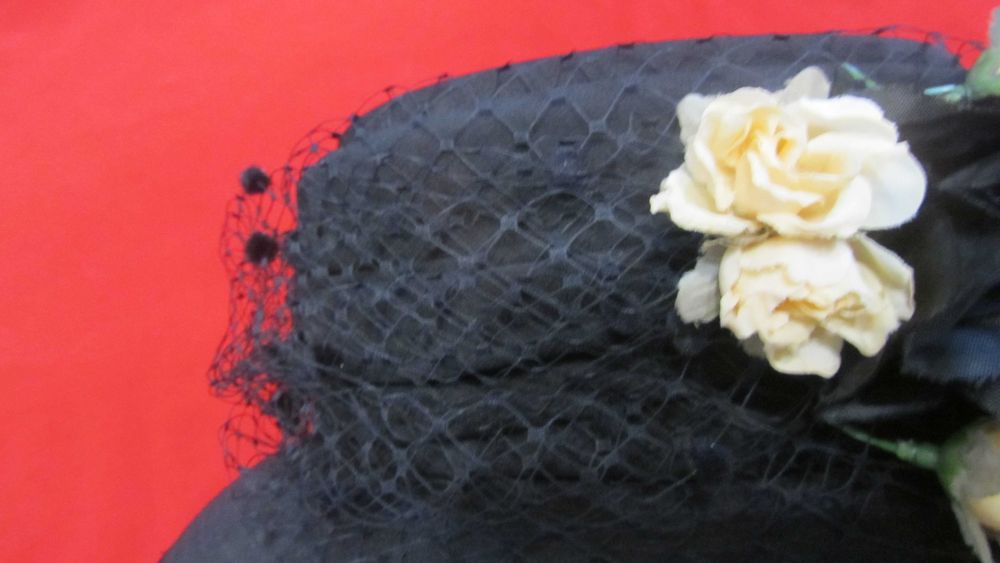 Шляпки винтажные,-2 шт.Англия.