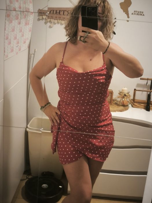 Czerwona sukienka