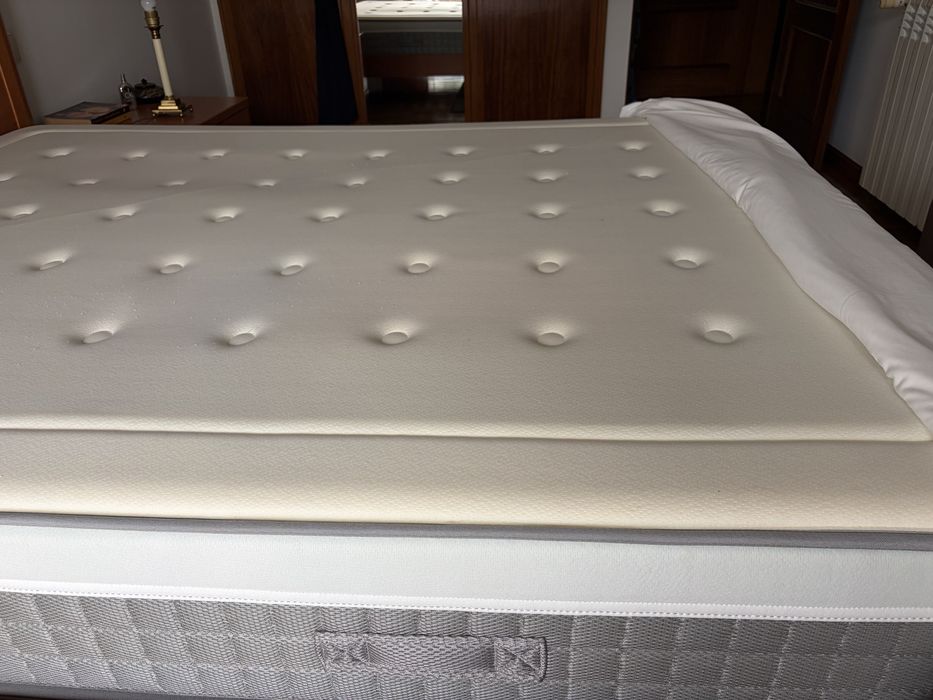 Colchao 150x190 bom estado