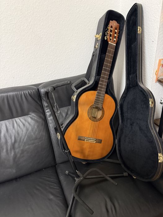 Гітара класична Yamaha G-235 + Жорсткий кейс + Підставка