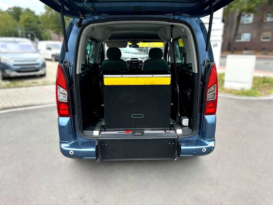 Berlingo BlueHDi 100 TPMR ETG6, Rampa Cadeira de Rodas, Homologação DUA, IPO válida, Garantia 18M, Profissional