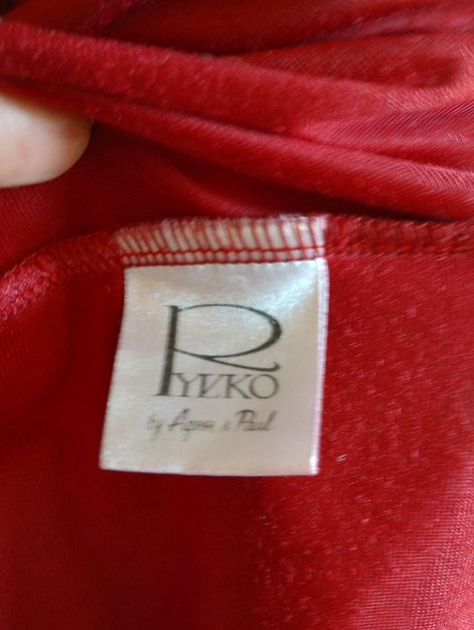 Sukienka czerwona welurowa aksamitna Ryłko