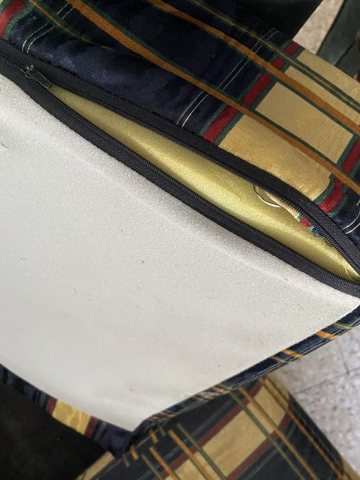 Sofá semi Novo 2 lugares