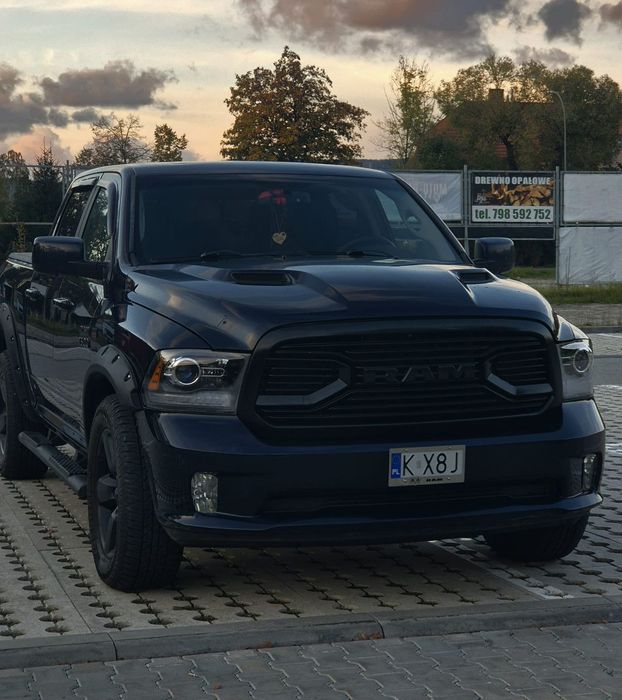 Dodge RAM Dodge RAM 1500 5.7 HEMI | 4x4