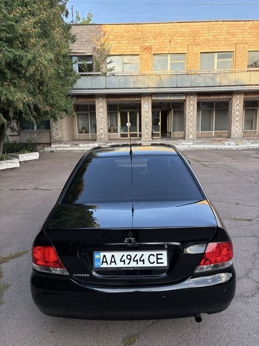 Mitsubishi lancer 9 1.6 газ автомат