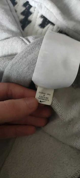 Bluza Nike Dri-fit z kapturem logo szara