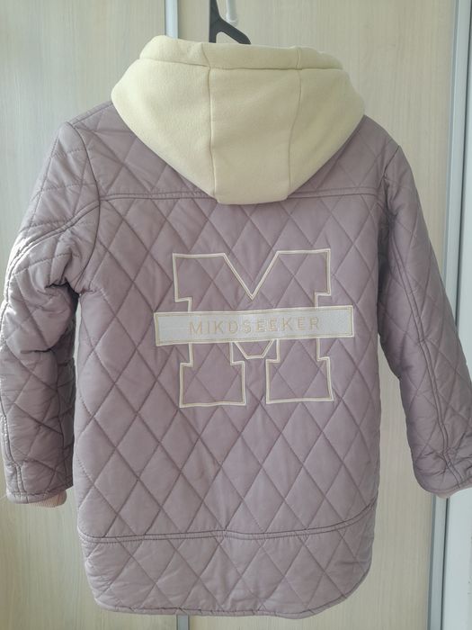 Куртка стильна, пальто