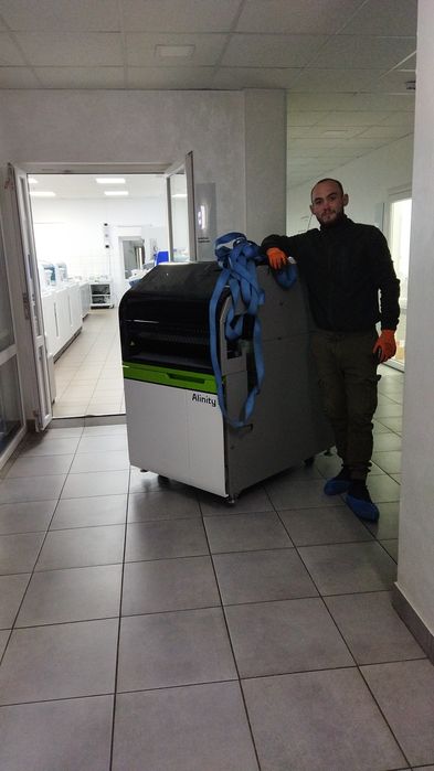 Вантажники Львів недорого  Вантажне Перевезення Вантажне таксі