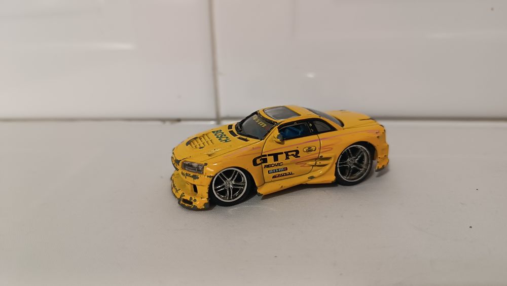 Carrinho Nissan GTR. Bosh. Antigo. Miniatura