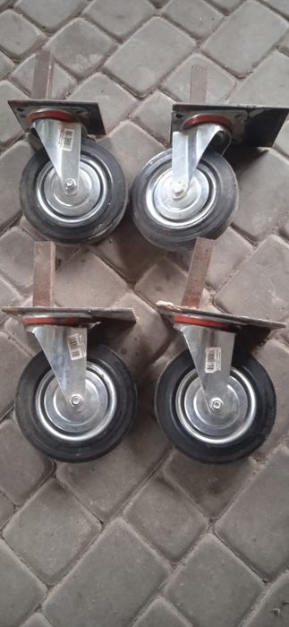 Колеса поворотні із площадкою 200 мм