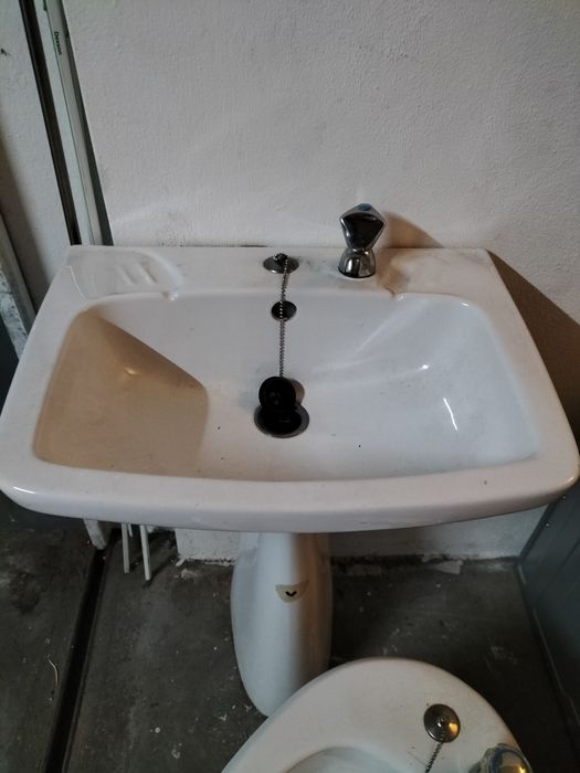 bidé _ marca Valadares