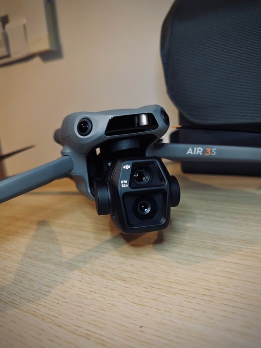 DJI Air 3S Fly More Combo - Como Novo - Oportunidade