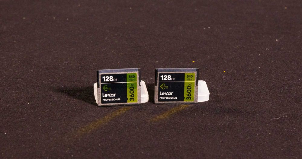 Cartões CFast, C-Fast - vários