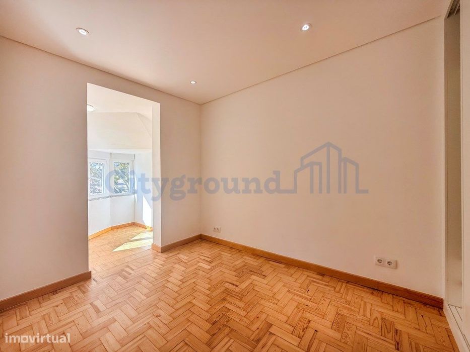 T2 totalmente remodelado e a estrear, com varanda | Olivais, Lisboa