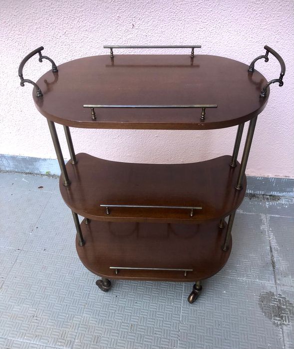 Mesa de Jogo em madeira e carrinho apoio