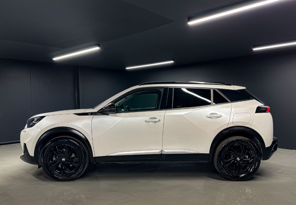 Peugeot E-2008 Allure 2022