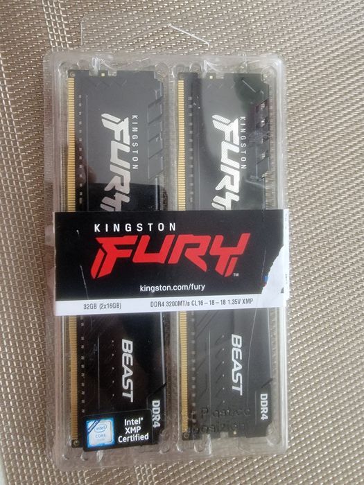 Оперативна пам'ять Kingston FURY  DDR4 32GB (2×16GB) 3200MHz