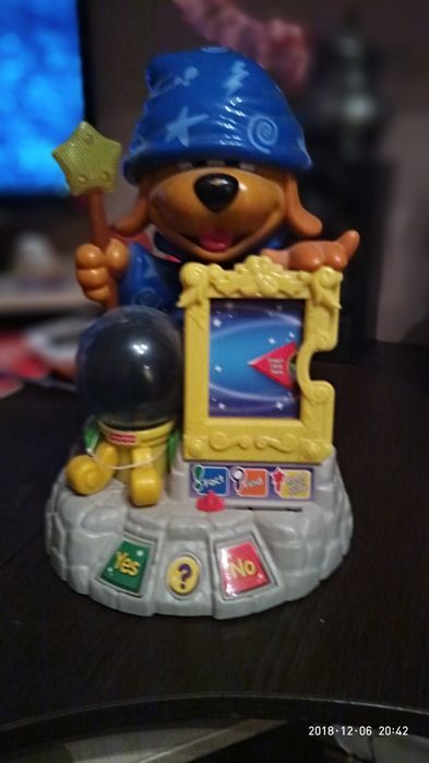 Чаріввник Fisher price
