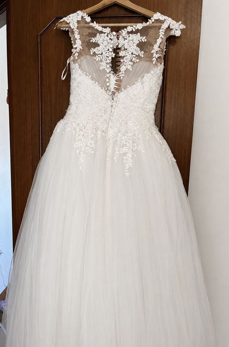 Vestido de noiva e véu Amour Glamour – renda e tule, estilo princesa
