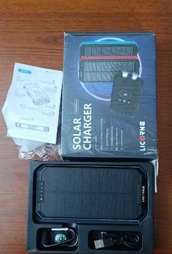 Потужний повербанк  LICORNE 36800mAh + бездротова зарядка