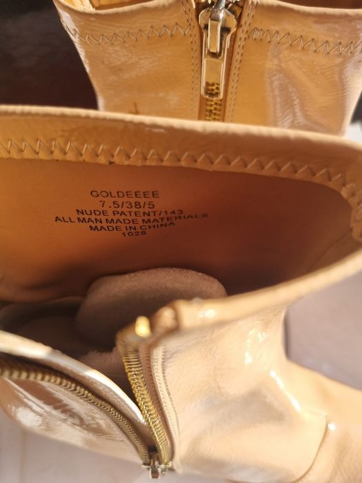 Buty damskie sztyblety