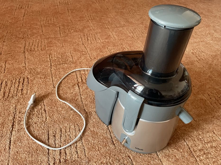 Соковитискач Vitek VT-1619