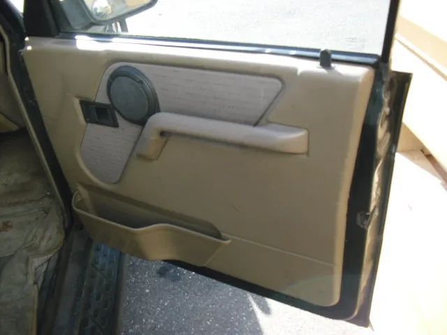 Land Rover Discovery 300 Peças Usadas epson green