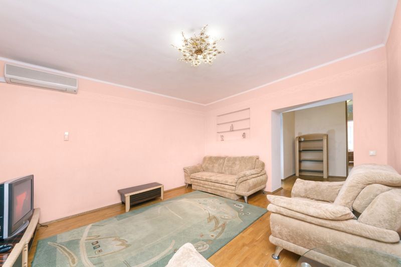 3к.посуточно, почасово,метро Левобережная 5 минут ходьбы