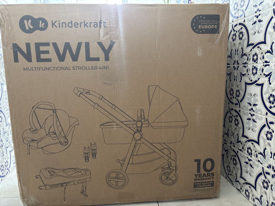 Carrinho KinderKraft 4em1 Novo, Sem Garantia