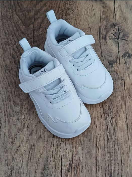 Puma дитячі білі кеди кросівки / Nike літні кросовки 22-23р