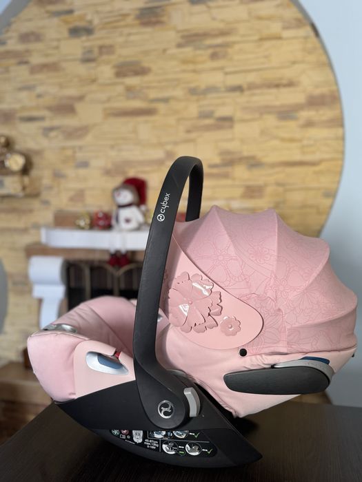 Cybex автокрісло