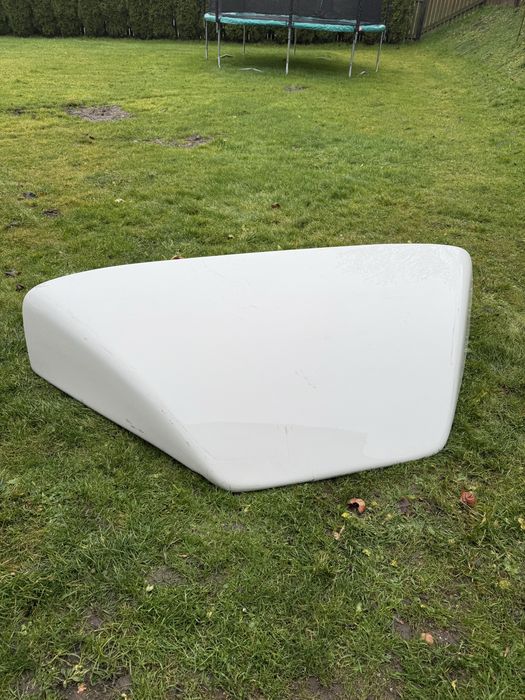 Owiewka , spojler do auta dostawczego