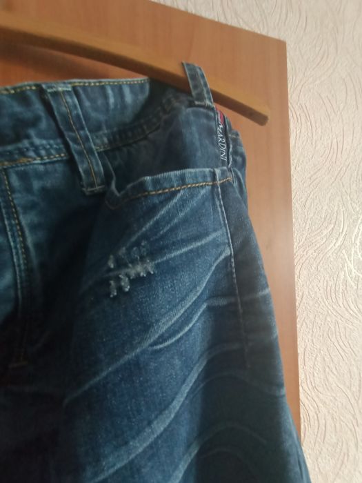 Джинсы  Mardini.