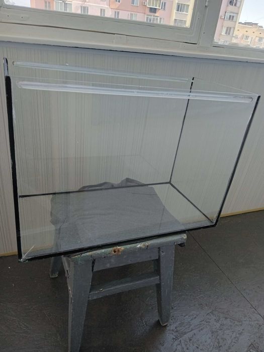 аквариум, террариум,  60х30х42, стекло
