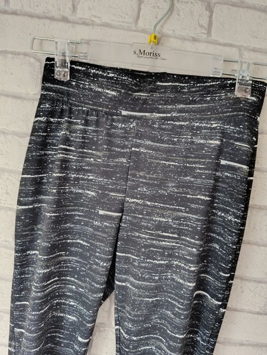 Czarne legginsy S