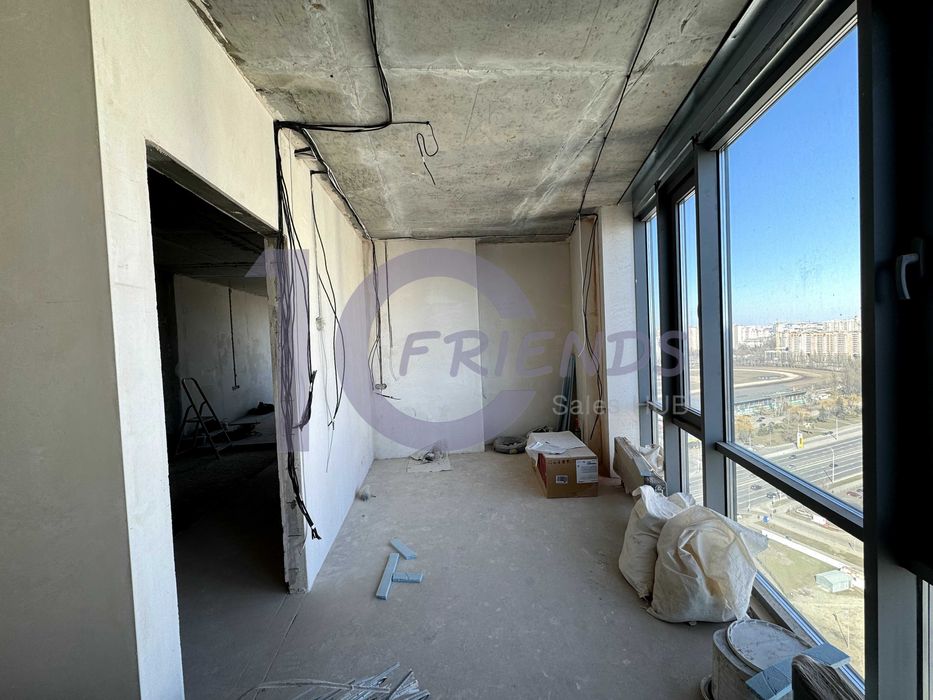 Панорамна двокімнатна квартира в ЖК Метрополіс з чорновим оздобленням