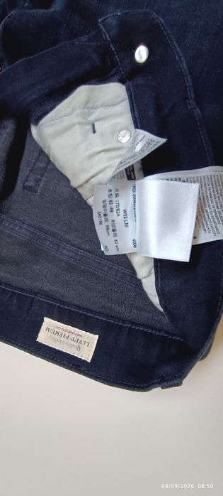 Levi's 502 W32-L30 novas sem etiqueta