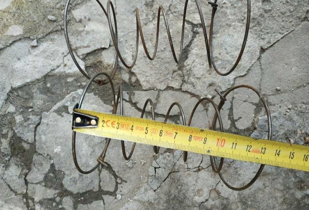 Дзеркало, пружини СССР.