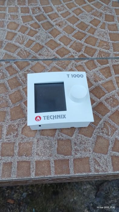 Regulator pokojowy Technix T1000 do sterownika TALOS .