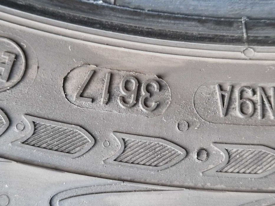 2szt CONTINENTAL VANCO2  215/60/16C 109/107T 9mm Opony Dostawcze Lato