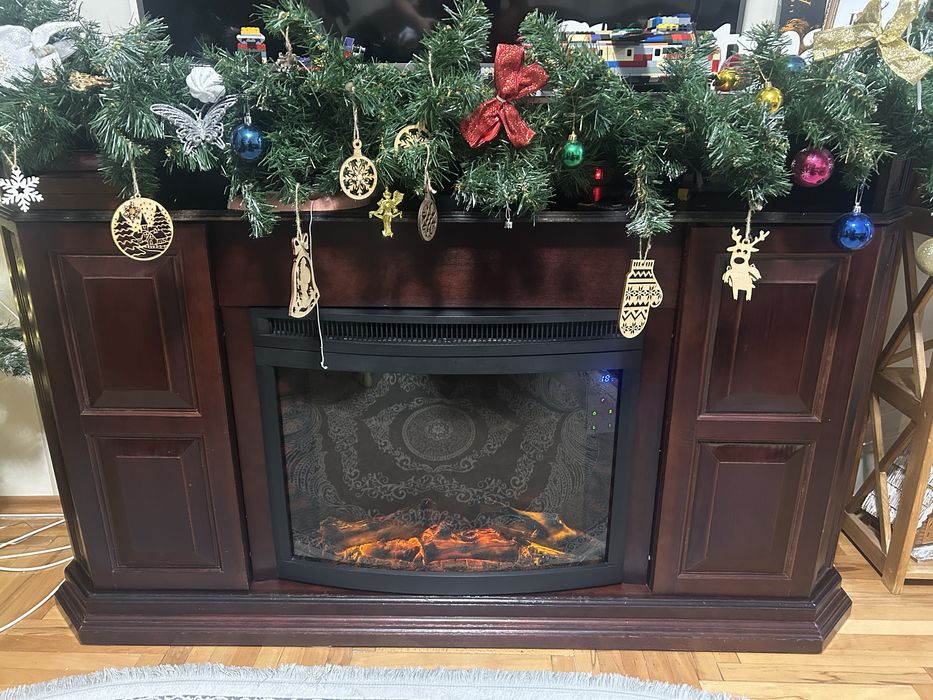 Продам каминокомплект електричний для вітальні BLT-999 А-8