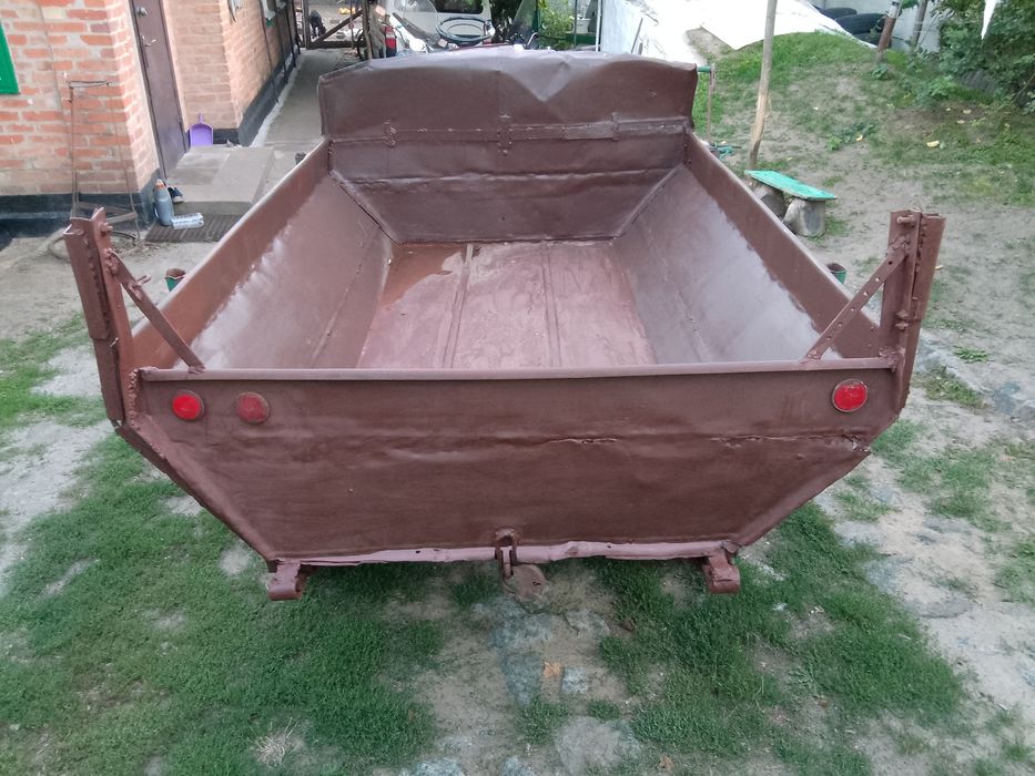 Продам саморобний трактор з прицепом-самоскид.