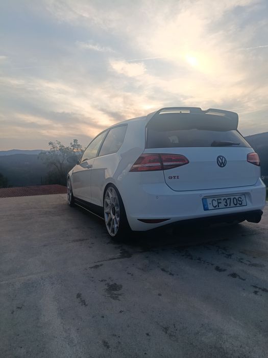 Vendo ou troco Golf MK7 GTI Performance