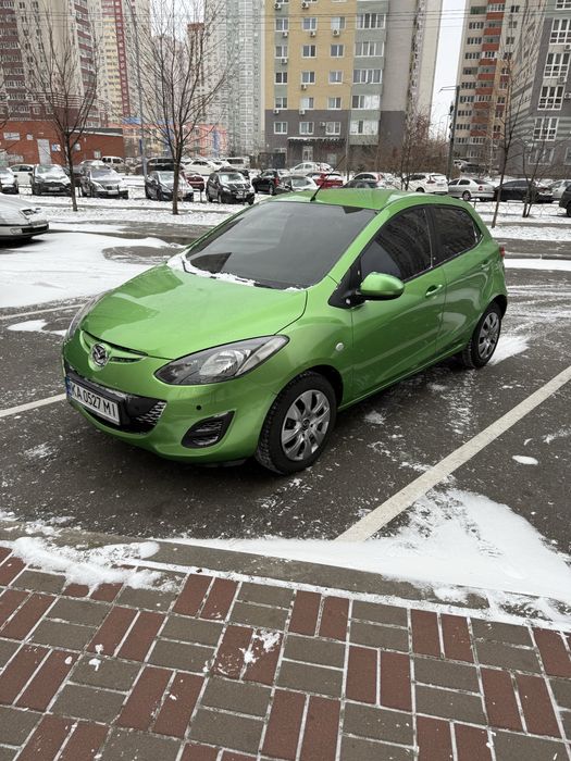 Mazda 2 автомат 1.5 Мазда 2