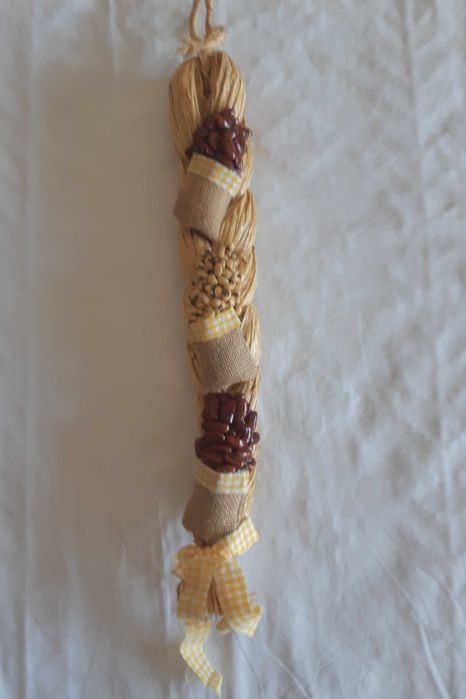 Peça Decorativa Artesanal feita com Materiais Naturais