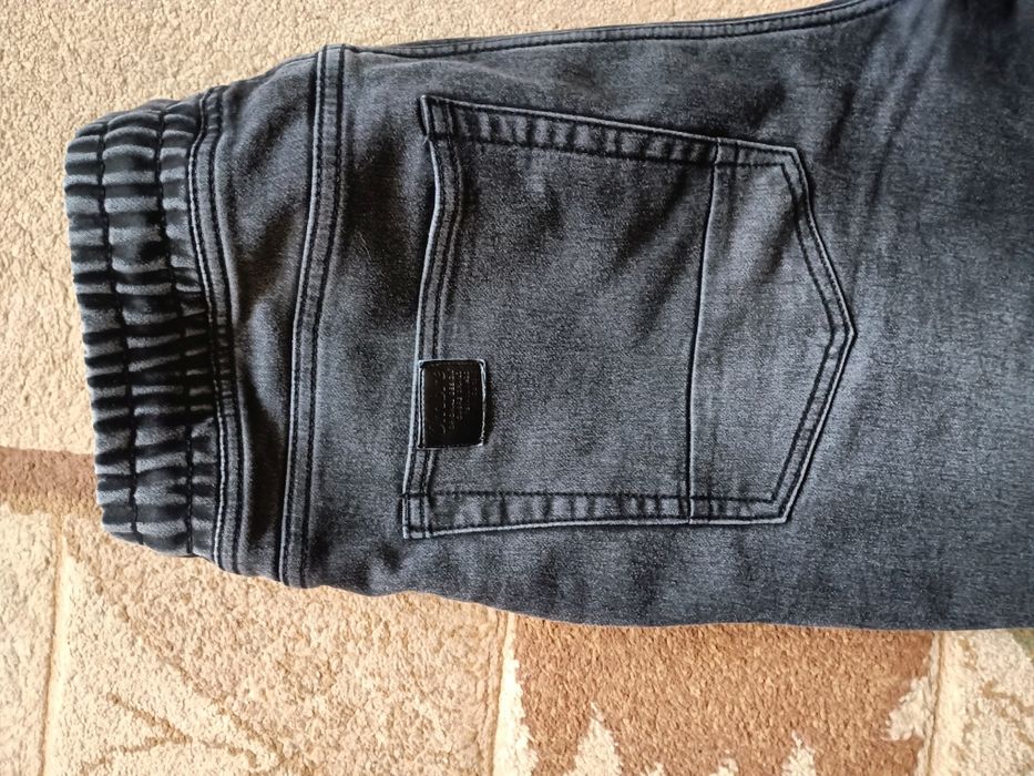 Spodnie firmy  Ombre JOGGERY jeansowe  szare L