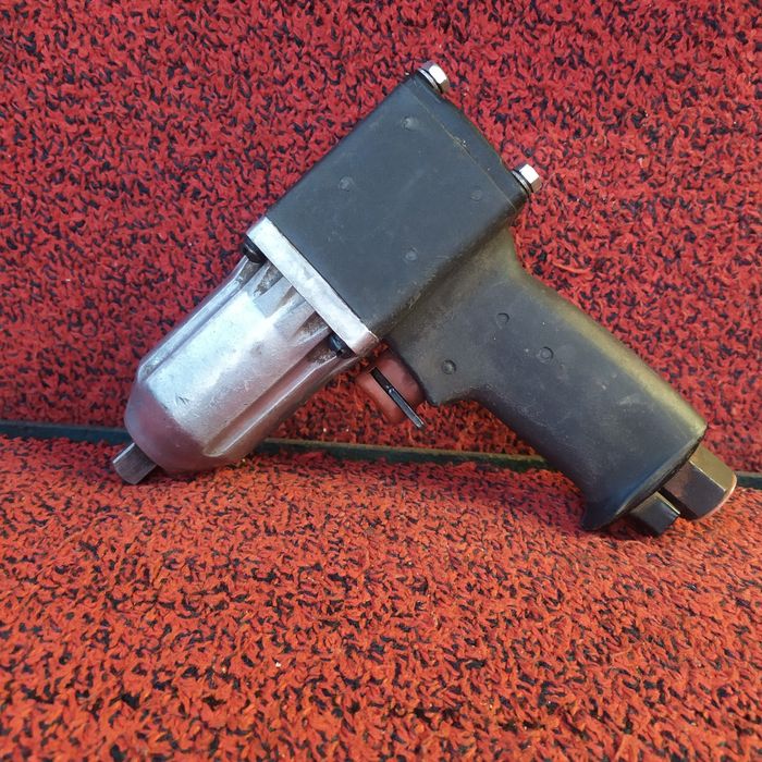 Пневмо гайковерт